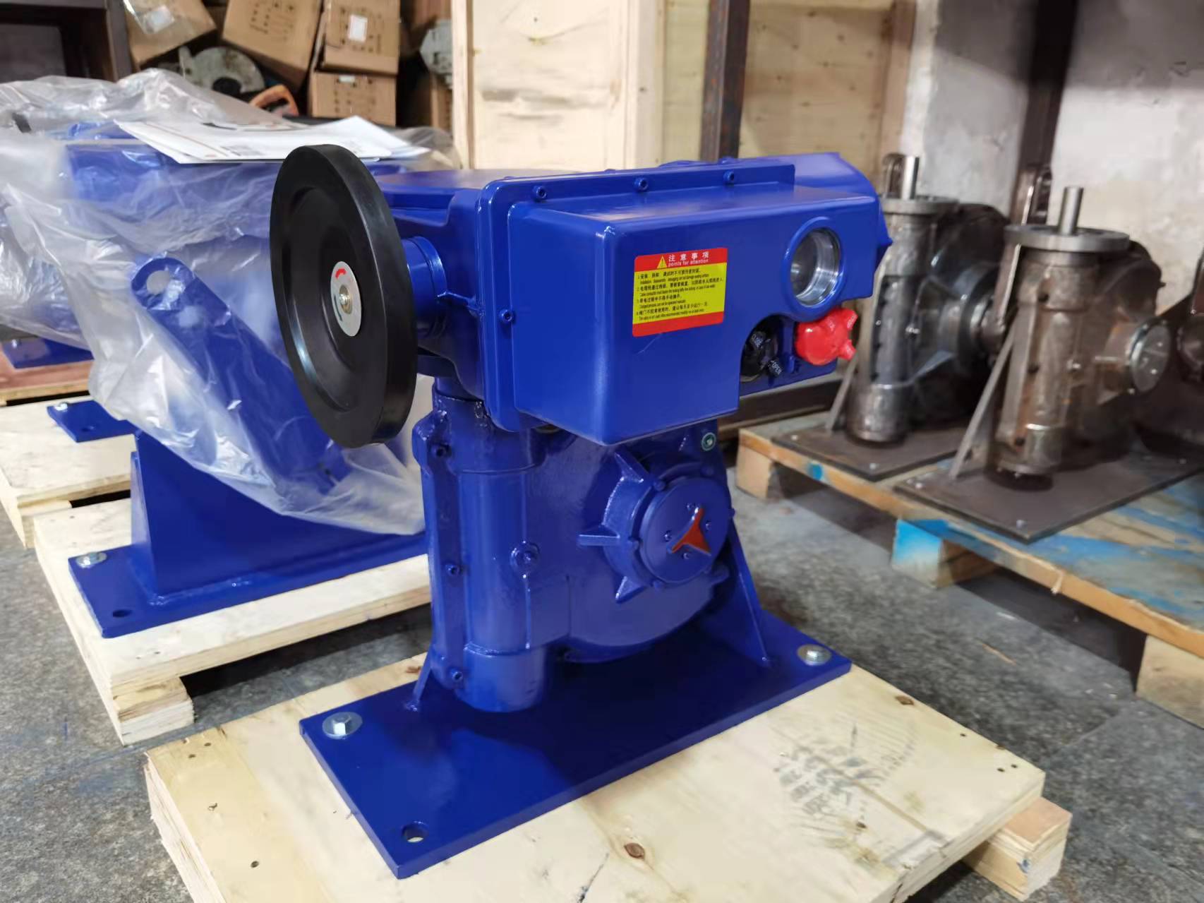 ACTUADOR ELÈCTRICA DE VENTILADOR DE DESPOLS, TIPUS: B+RS400/F65HT